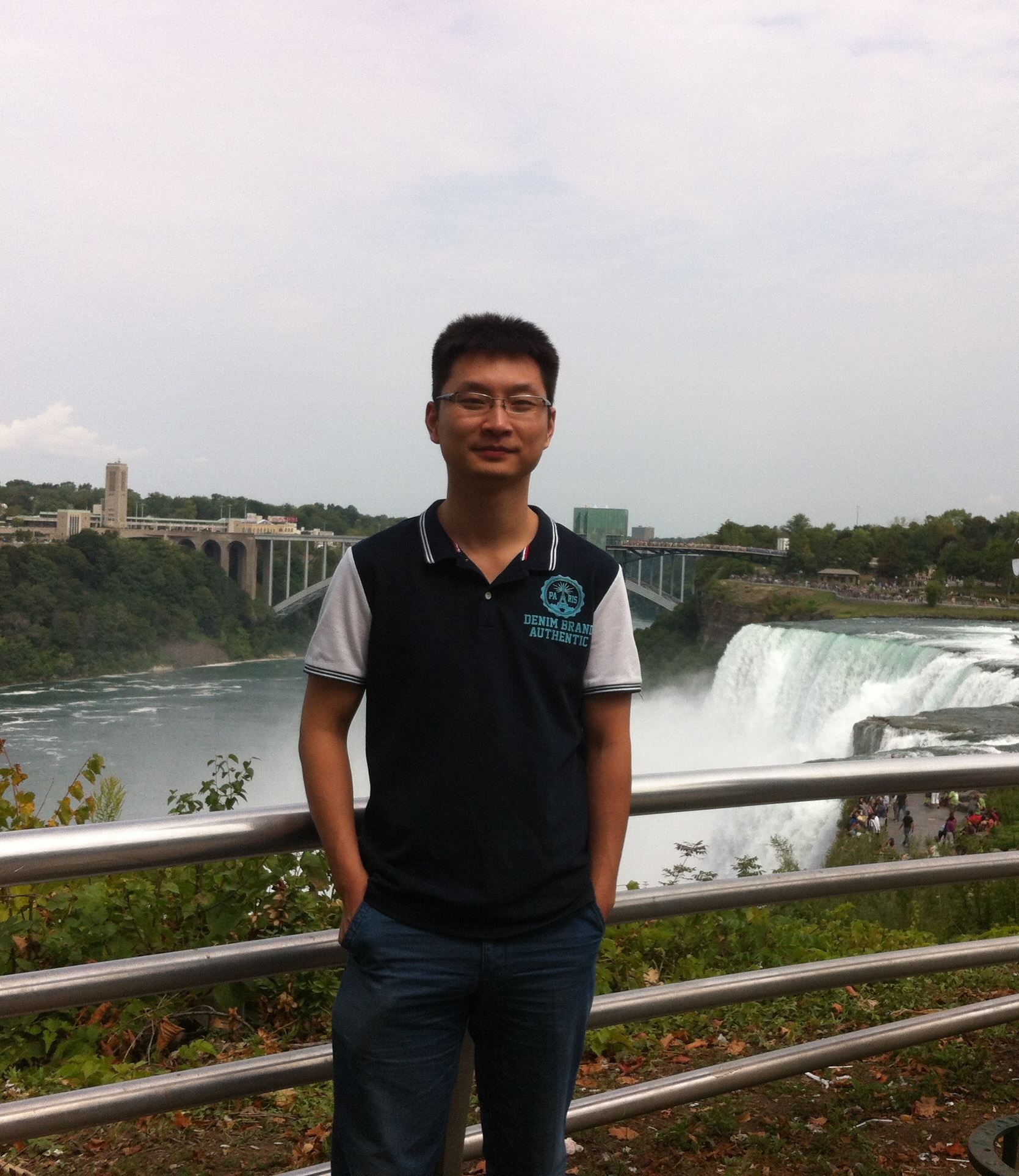 乐鱼网页版页面登录创新论坛第一千四百五十九讲：Ultra-cold gases---A “hot” dish of the “coldest” matter in physics