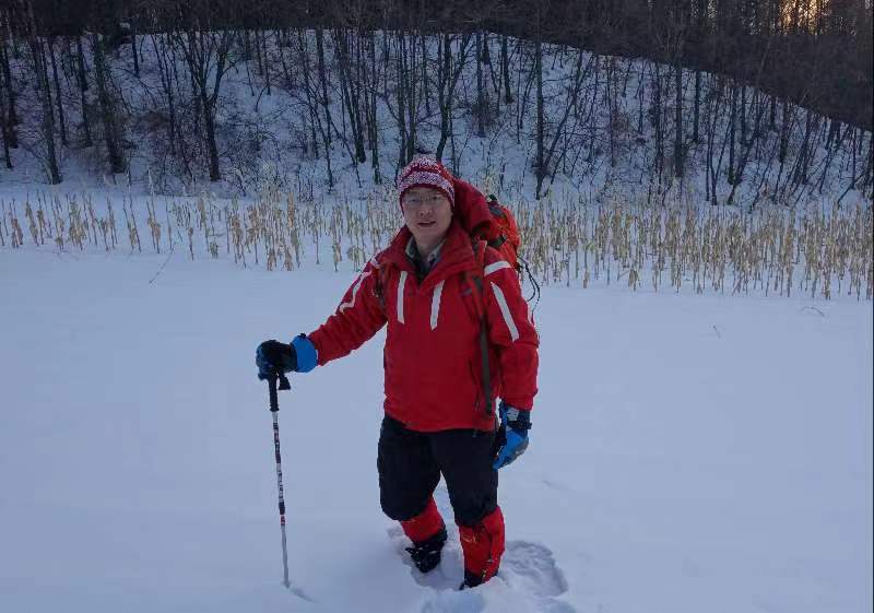 乐鱼网页版页面登录创新论坛第一千三百零四讲暨120周年校庆年系列活动: 季节性积雪中吸收性粒子特征及其光学辐射效应研究