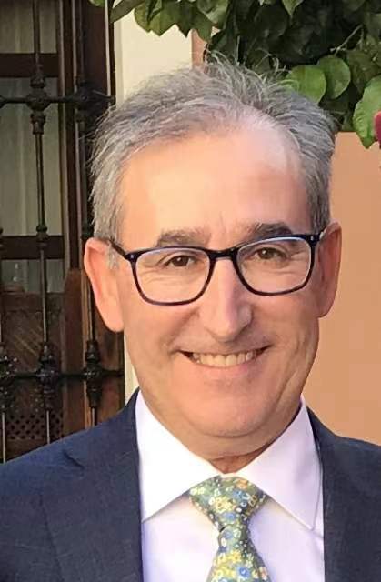 乐鱼网页版页面登录创新论坛第一千四百三十一讲：Asymptotic behavior of a semi-linear problem with long time memory