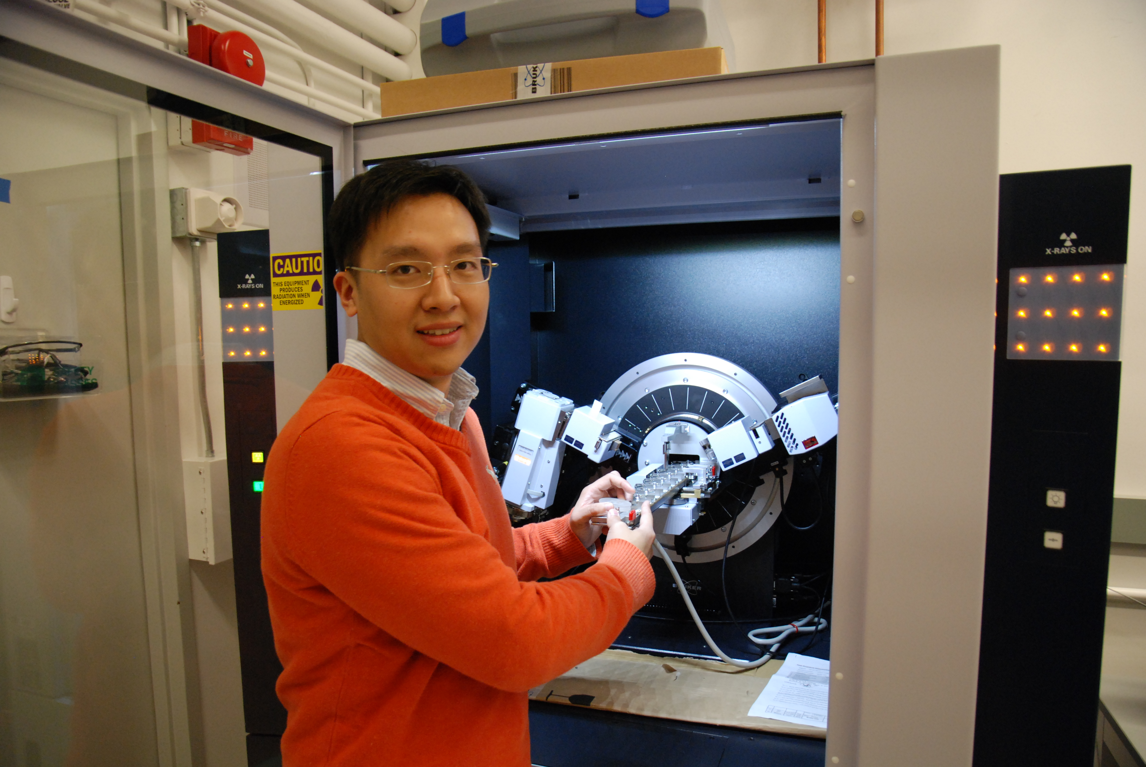 乐鱼网页版页面登录创新论坛第一千一百二十四讲：晶态孔材料与“碳中和”