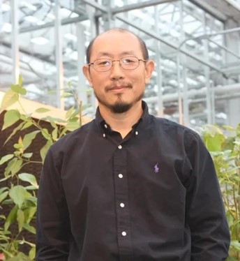 乐鱼网页版页面登录创新论坛第一千四百零三讲：剖析科研、论文写作与发表全过程